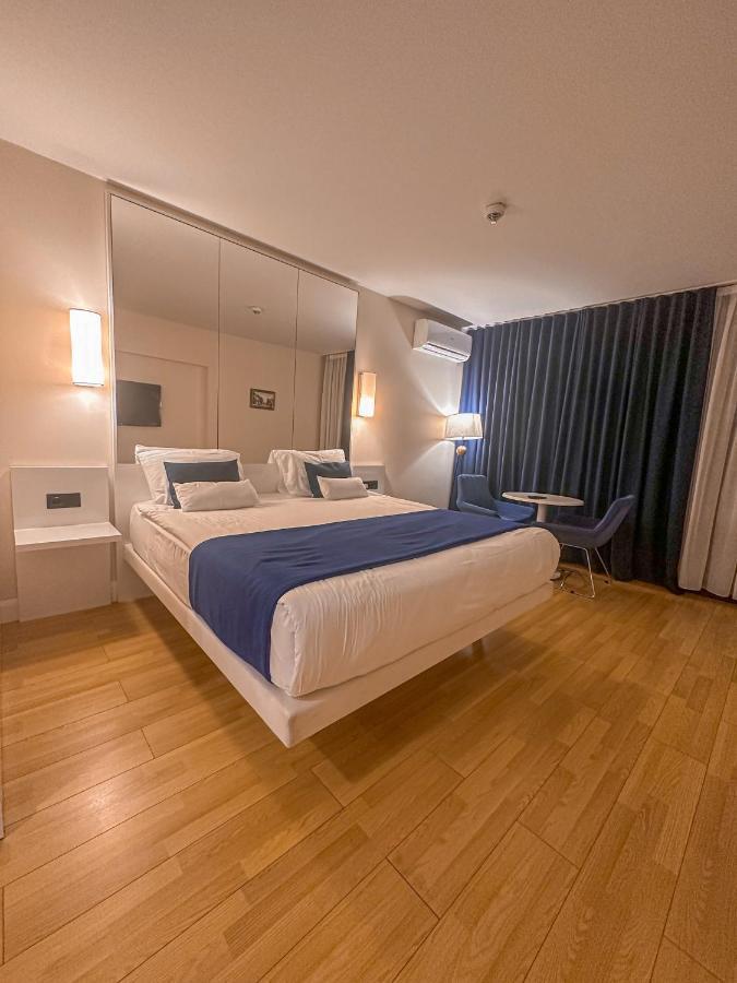 Batumi Floor40 Hotel Kültér fotó