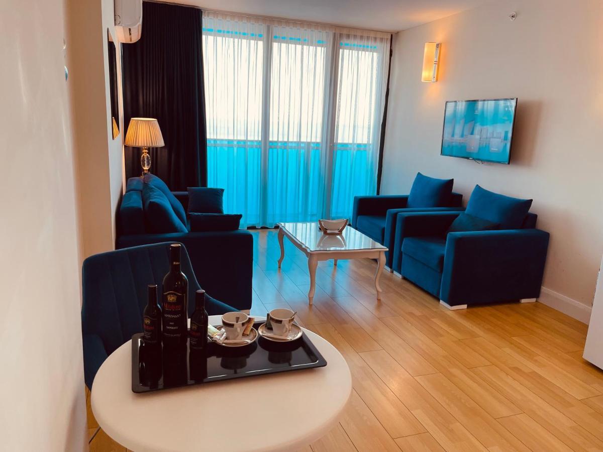 Batumi Floor40 Hotel Kültér fotó