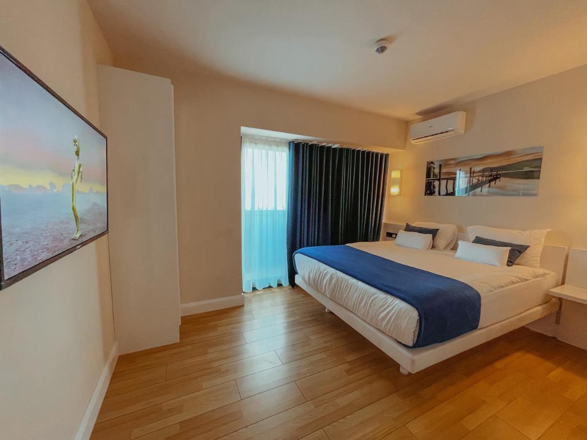 Batumi Floor40 Hotel Kültér fotó