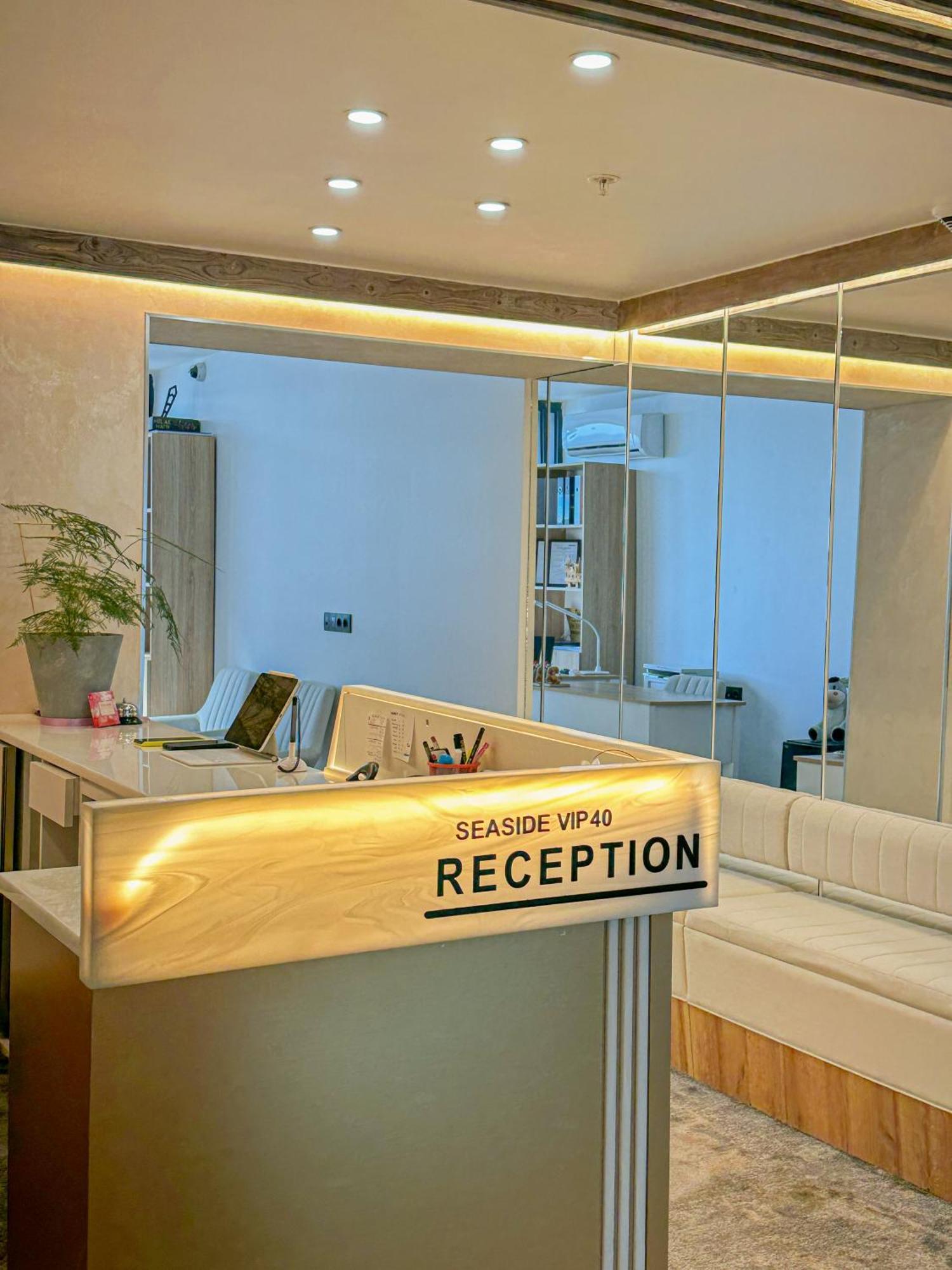 Batumi Floor40 Hotel Kültér fotó