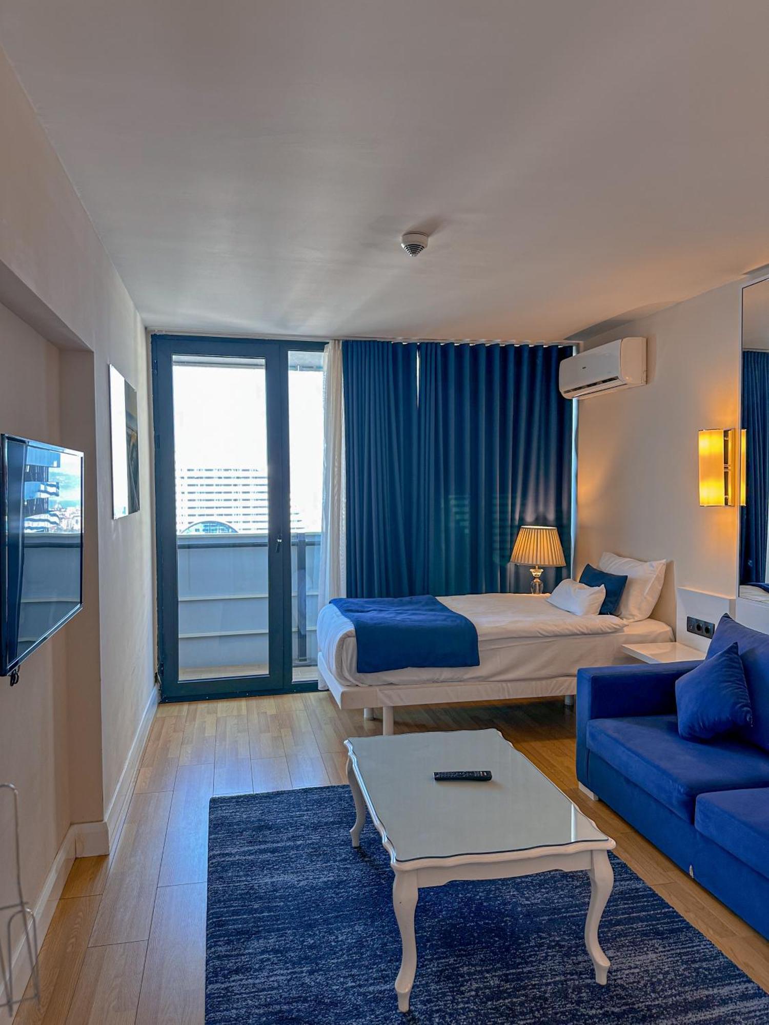 Batumi Floor40 Hotel Kültér fotó