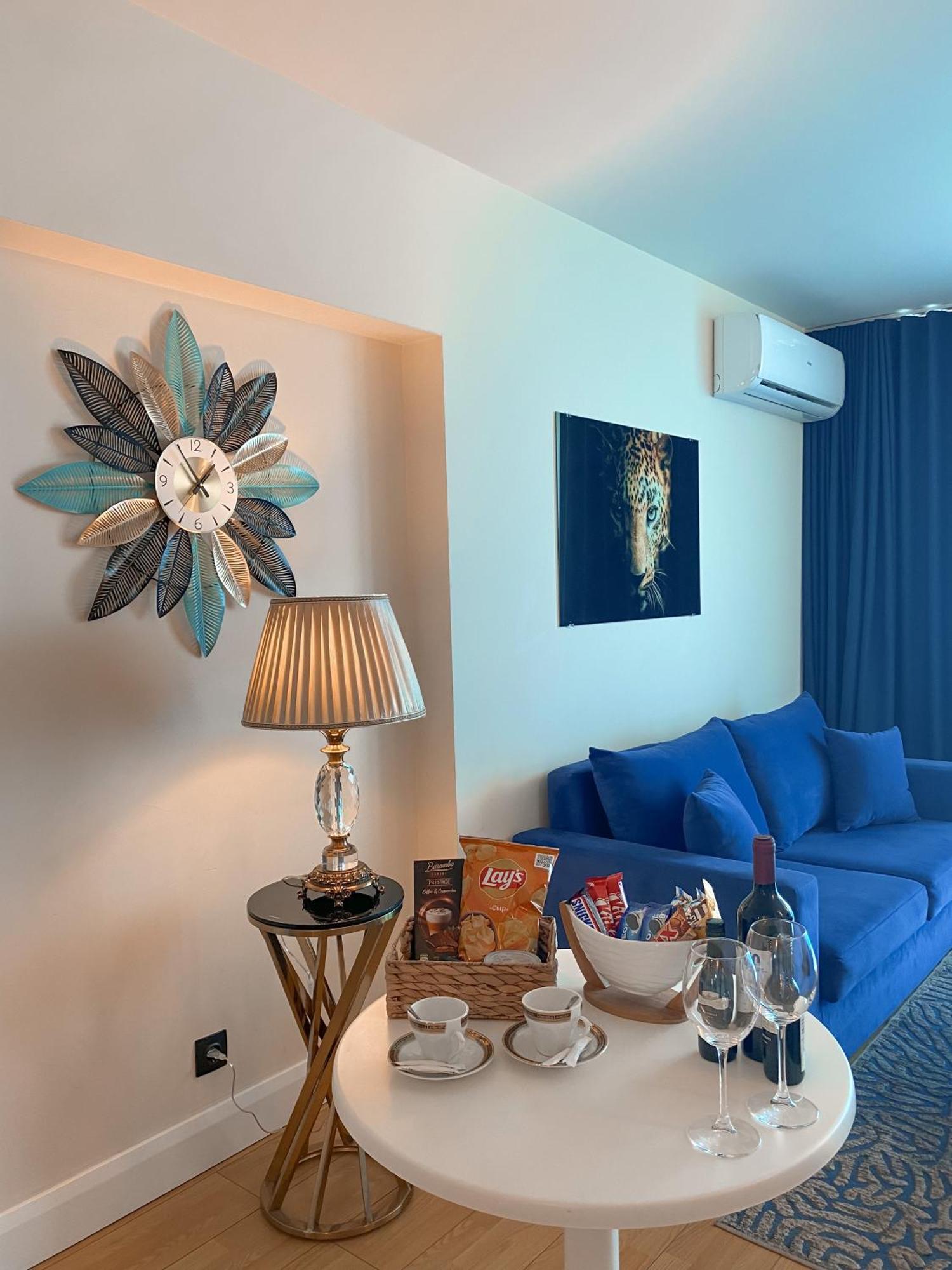 Batumi Floor40 Hotel Kültér fotó